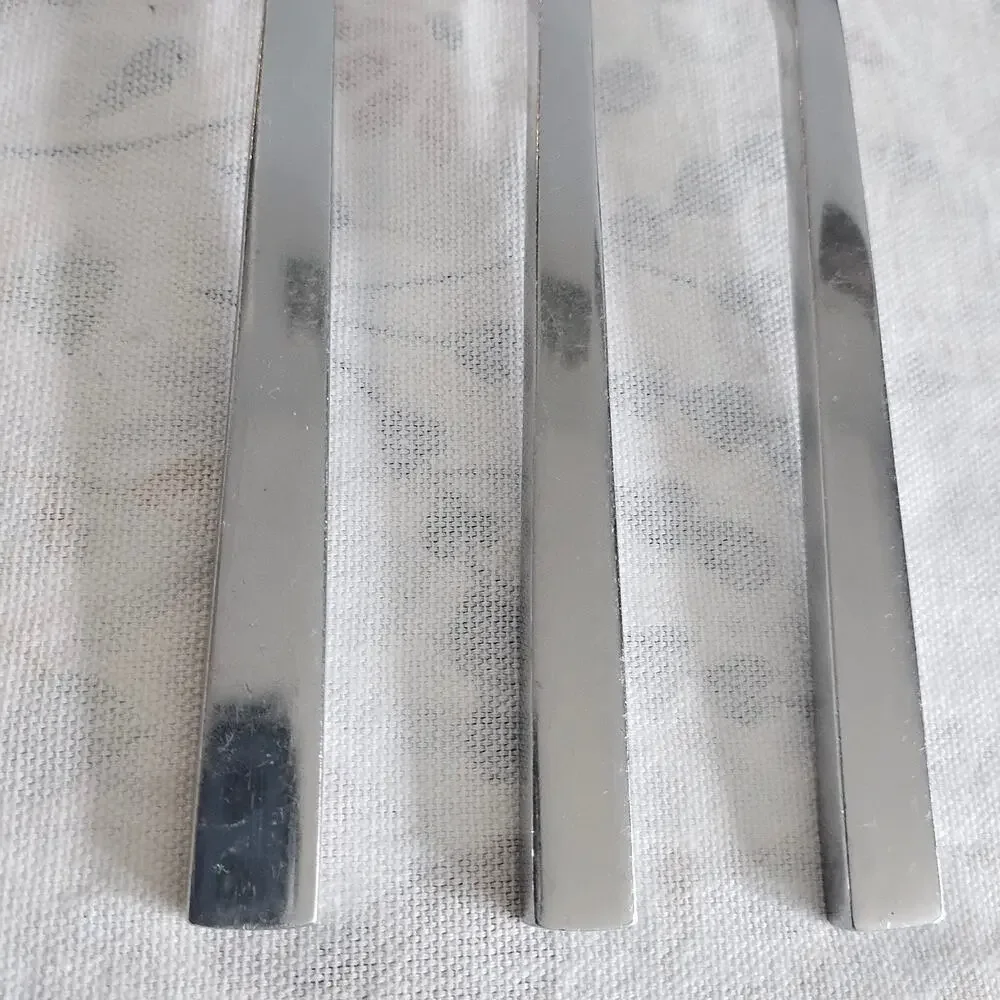3 Oneida Chef's Table Dinner Forks Stainless 7 7/8